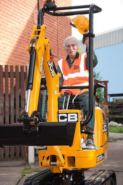 mini digger training north yorkshire|mini excavator training course.